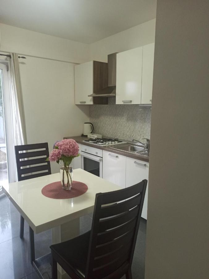 Apartment Bila Šibenik Exterior foto