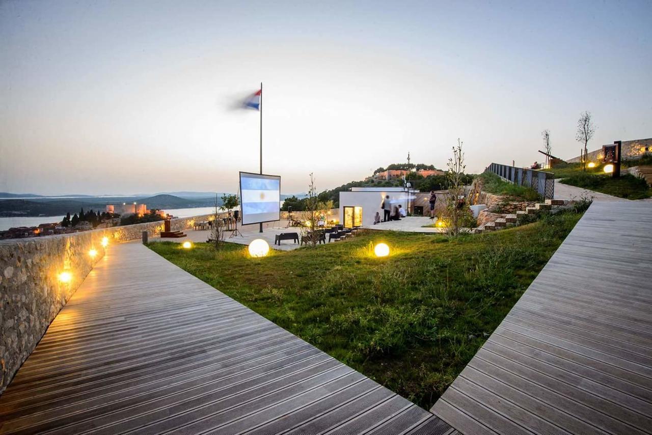 Apartment Bila Šibenik Exterior foto